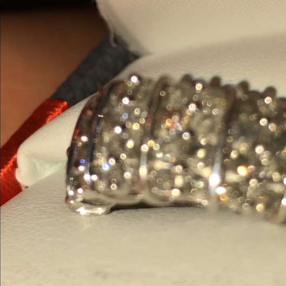 Sold - Picture 3 of 8